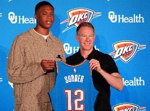 戴格诺特谈索伯等新秀：既要为年轻人制定专属计划 也要融入集体